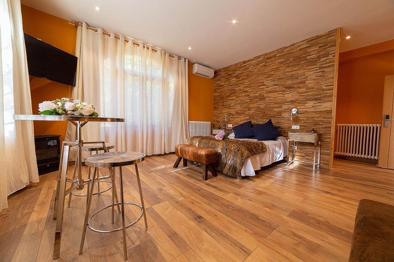 Hospederia Casa Martell Hotel Daroca Exterior foto